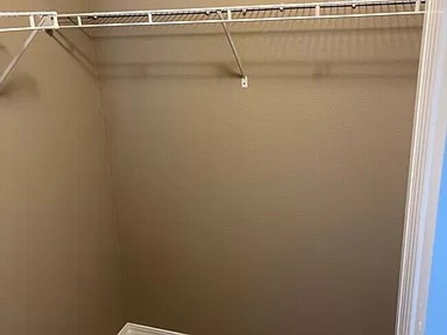 Building Photo - 8394 Talc Dr