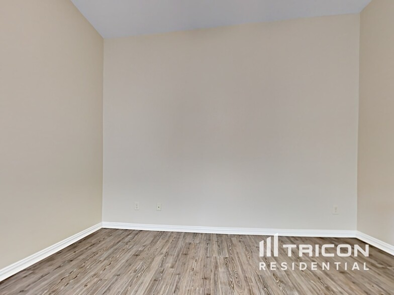 Building Photo - 478 Oak Chase Dr