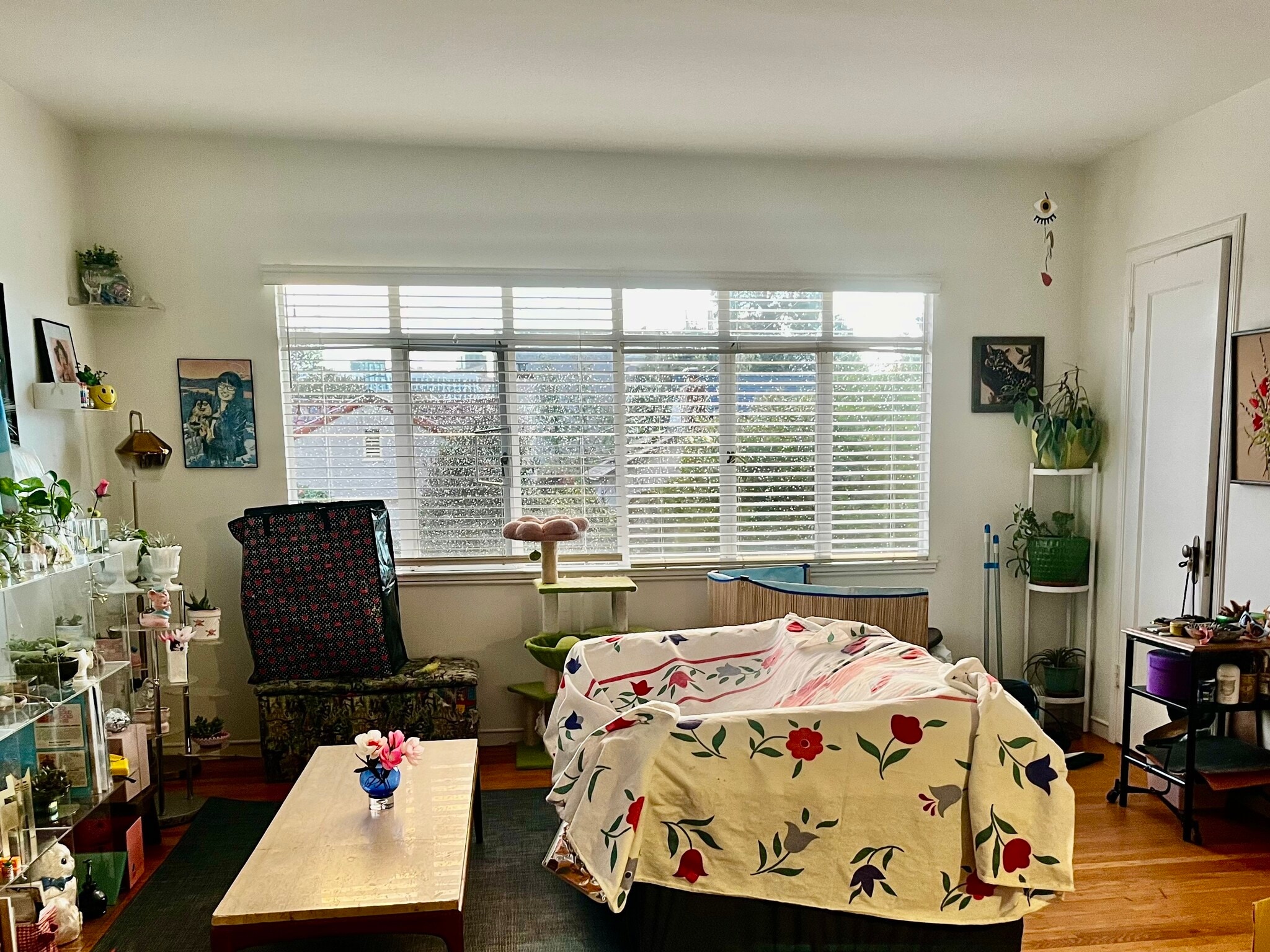 Building Photo - 154 Frisbie St