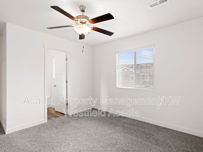 Building Photo - 14893 S Tumble Rock Way
