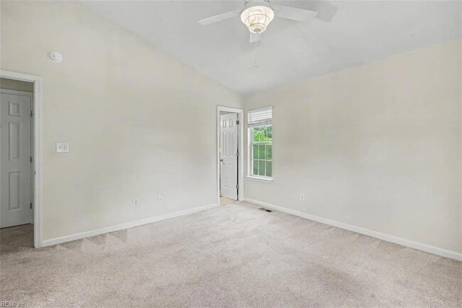 Building Photo - 601 Huntly Dr