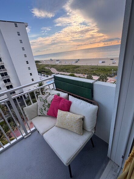 Building Photo - 345 Ocean Dr