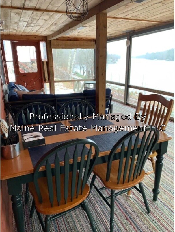 Building Photo - 107 Pine Trail