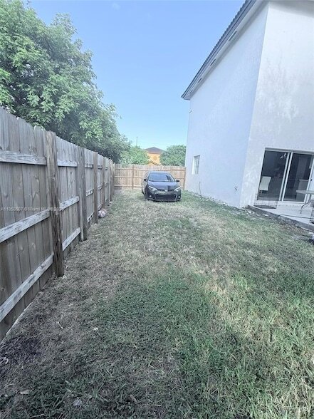 Building Photo - 20318 SW 87th Ct