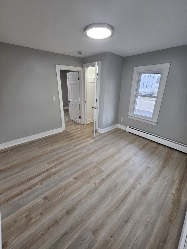 Building Photo - 101-103 Culvert St, Torrington