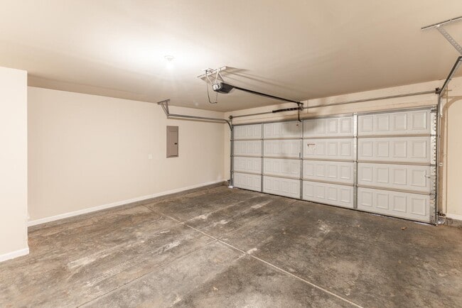 Building Photo - 12325 Old Orchard Rd