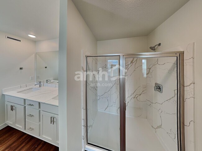 Building Photo - 8942 S John Annie Ln