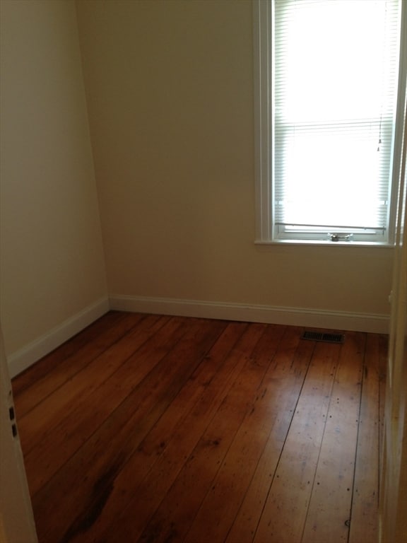 Building Photo - 21 Imbaro Rd