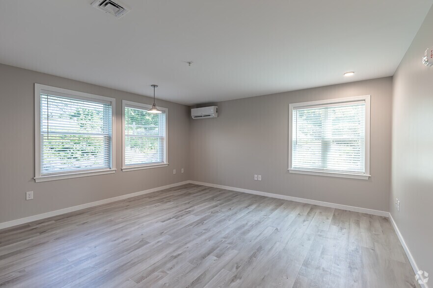 Pequot Village 31 Village Ln Groton CT 06340 Apartment Finder