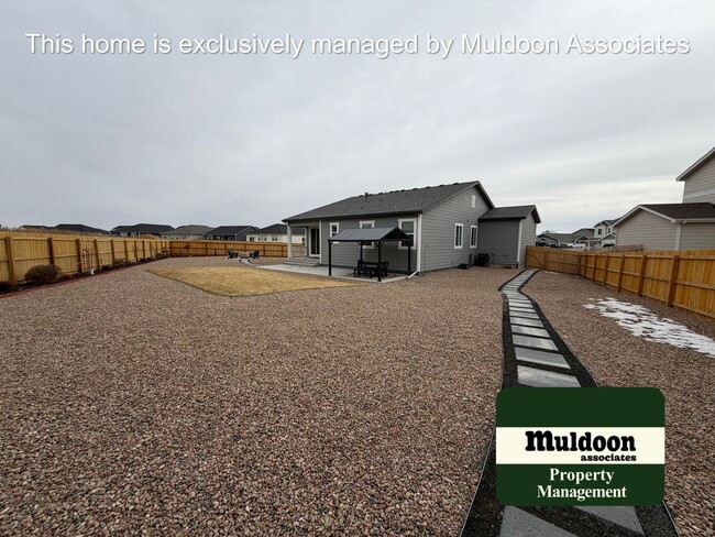 Building Photo - Beautiful modern rancher with everything on one level!