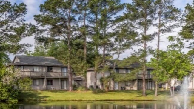 Building Photo - 622 Filmore St