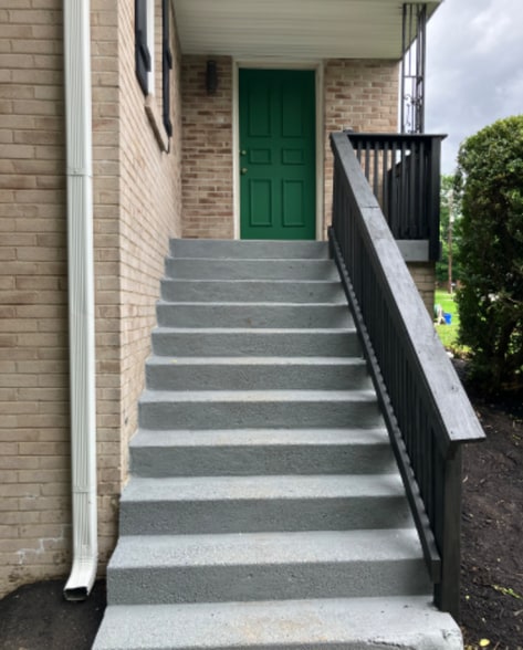 Building Photo - 520 Trenton Ct