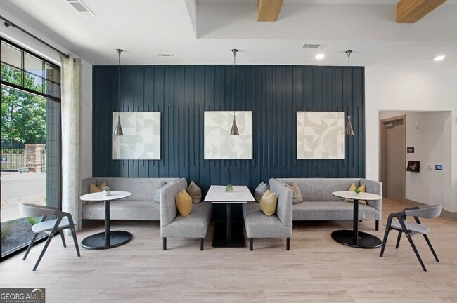 Building Photo - 4270 Phil Niekro Pkwy