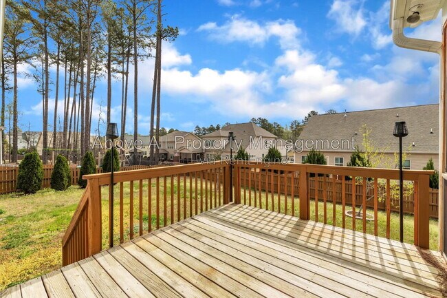 Building Photo - 2 Horton Grove Ct