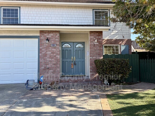 Building Photo - 3115 Madera Ct