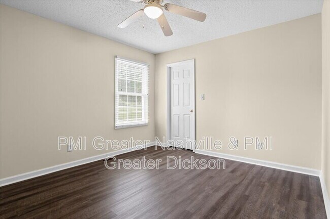 Building Photo - 4131a Hwy 48 N