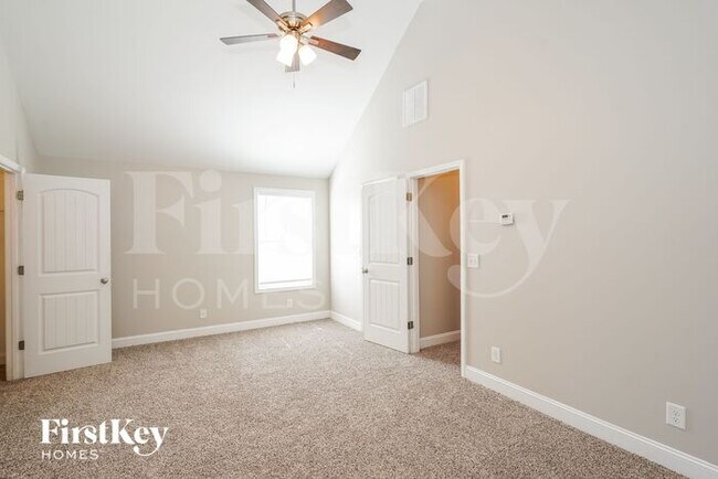 Building Photo - 2352 Pea Ridge Rd