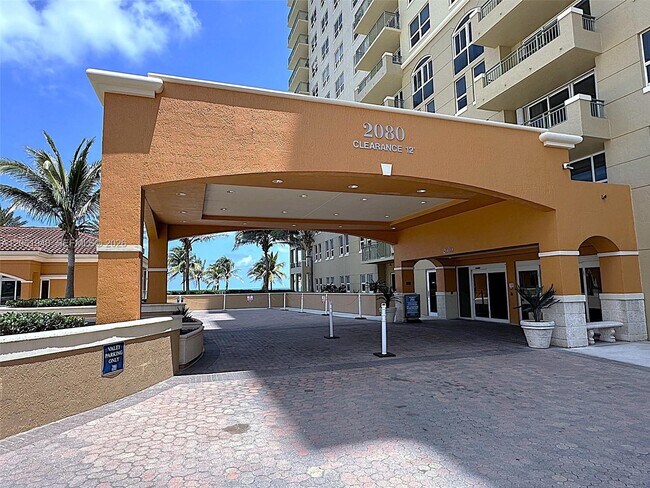 Building Photo - 2080 S Ocean Dr