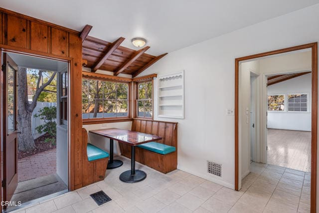 Building Photo - 2355 Melville Dr