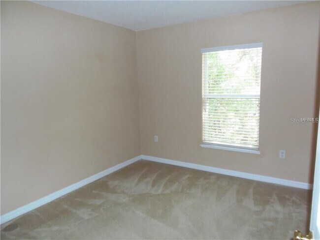 Building Photo - 4645 Ashburn Square Dr