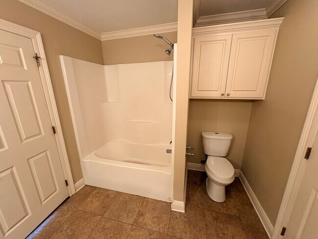 Building Photo - 4418 Monticello St