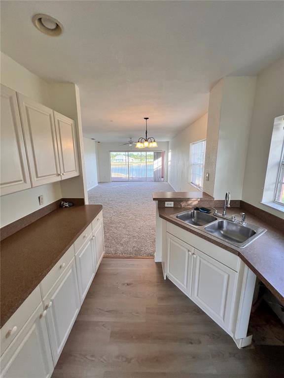 Building Photo - 2120 Heron Lake Dr