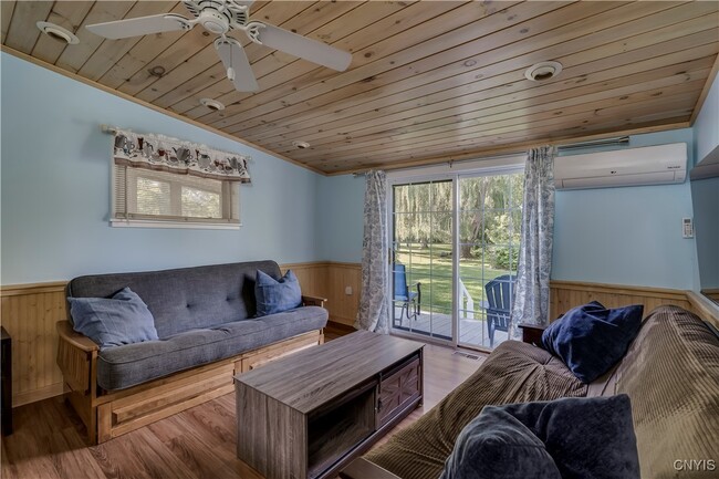 Building Photo - 216 Frontenac Blvd