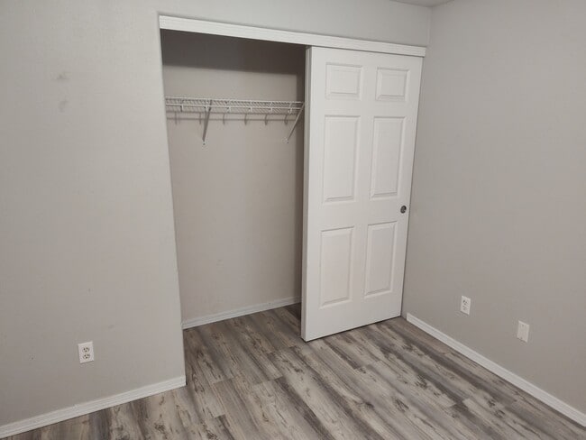 Building Photo - 4211 Holland Ln