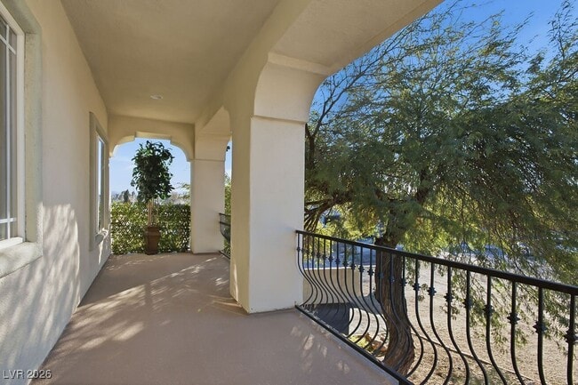 Building Photo - 5130 Amanda Ln