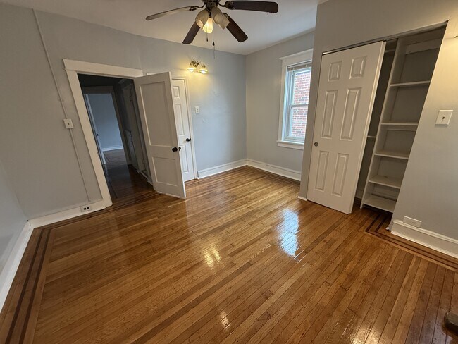 Building Photo - 1243 Magnolia Ave