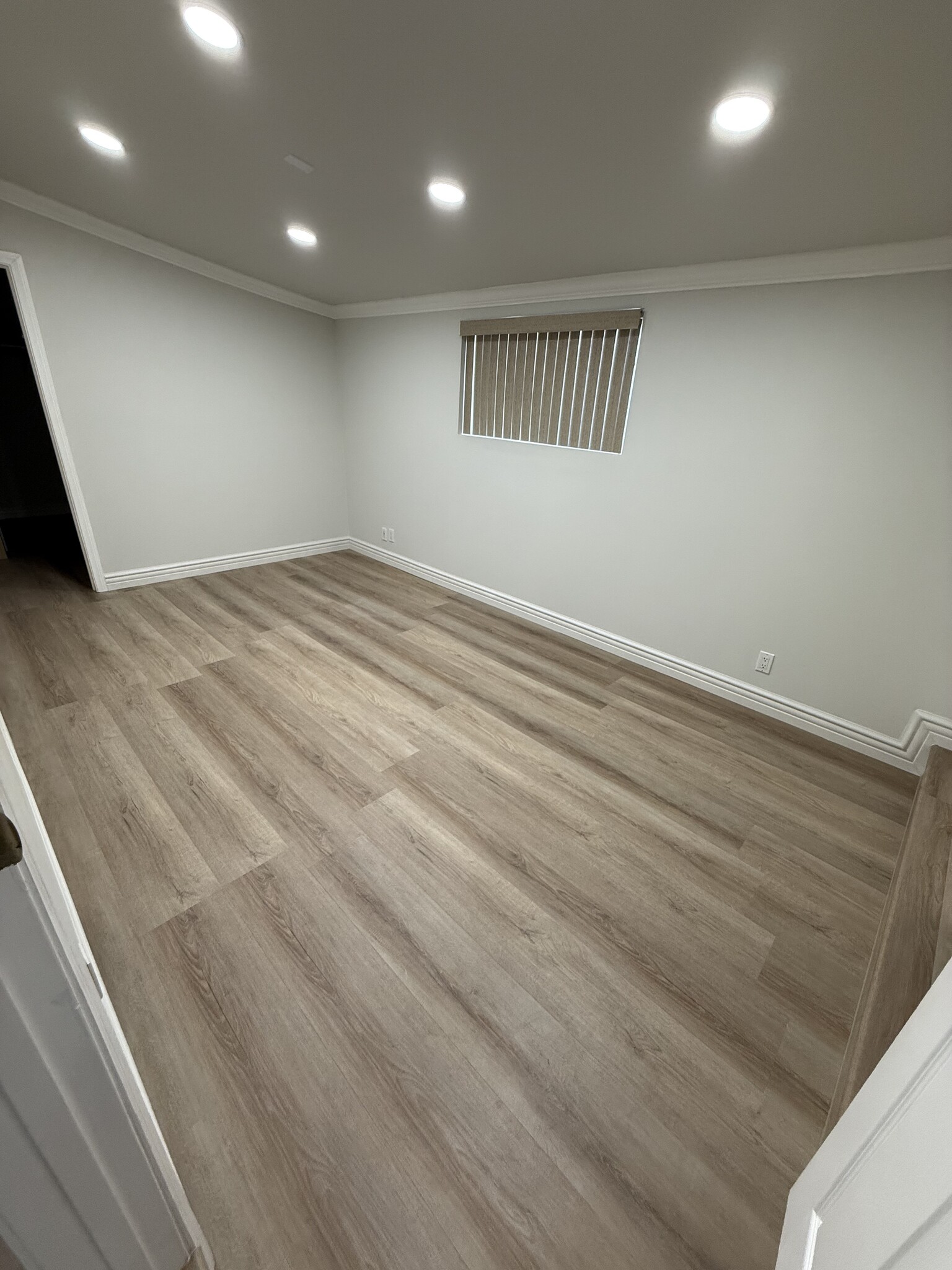Master bedroom - 1125 Stanley Ave