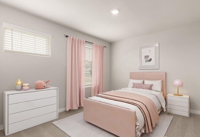 Building Photo - Beautiful large newer build 4 bedroom in Lipoma Firs!