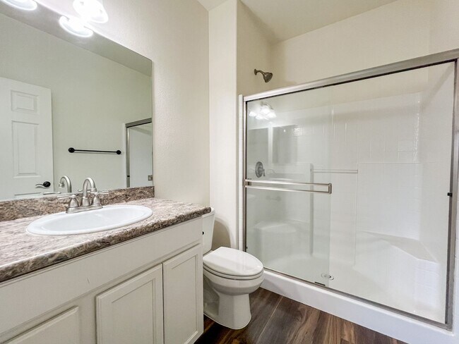 Building Photo - 29 Palms Home with Solar