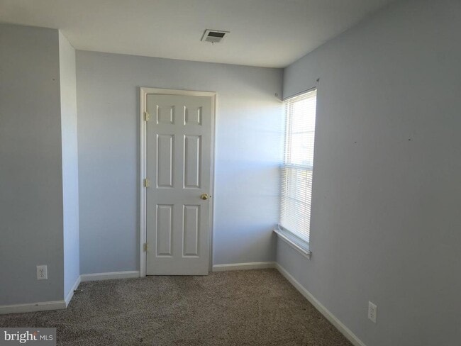 Building Photo - 157 Darling St