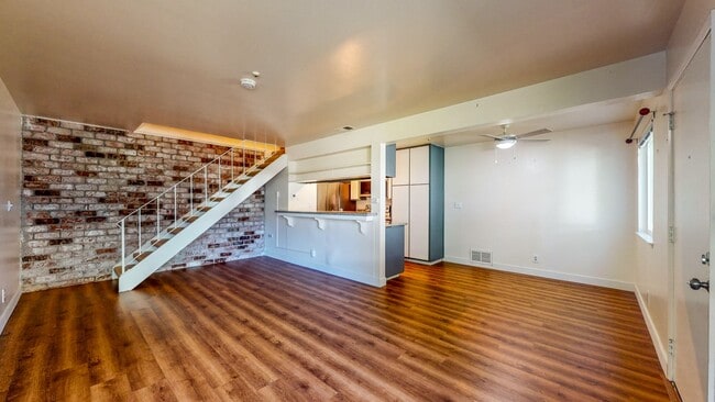 Building Photo - 2 story 2 bedroom 1 bath condo with covered parking, private storage and community pool!