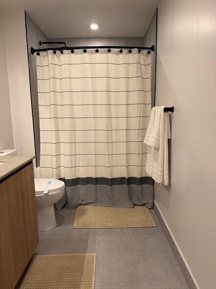 Building Photo - 61 NE 4th St