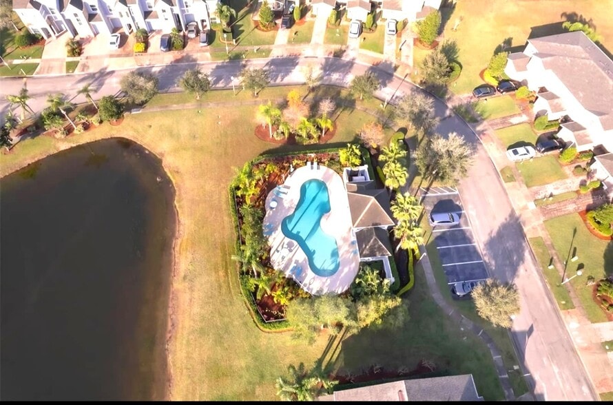 Building Photo - 2065 Chatham Place Dr