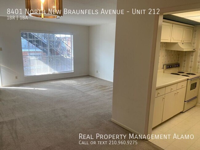 Building Photo - 8401 N New Braunfels Ave