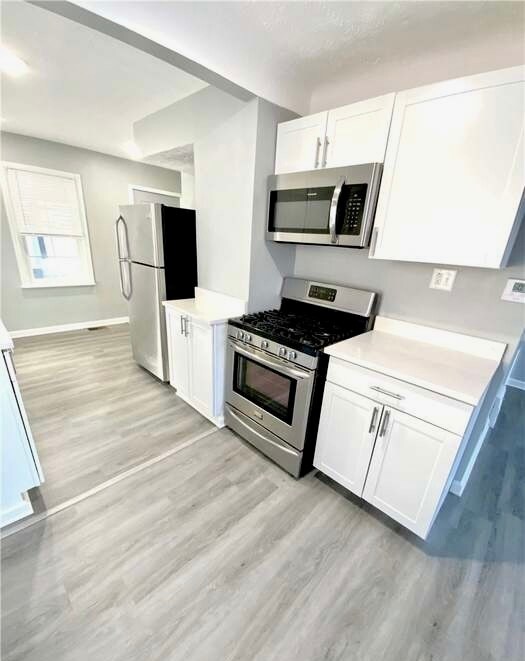 Stainless Appliances - 4172 Lambert Rd