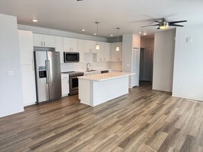 Building Photo - For Rent – 1 Bedroom, 1 Bathroom in Ho‘opili