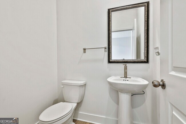 Building Photo - 11 Alcovy Trl