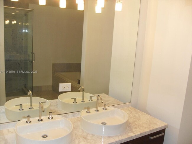 Building Photo - 244 Biscayne Blvd