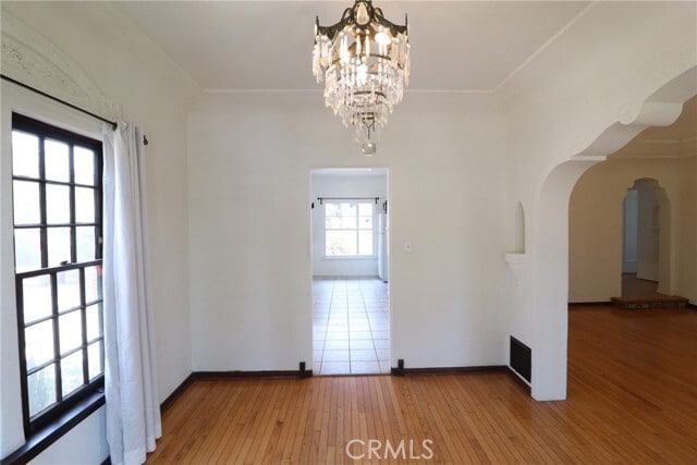 Building Photo - 3700 E 11th St