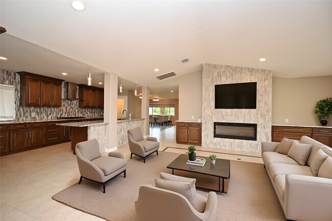 Primary Photo - 2127 Lamonte Ln