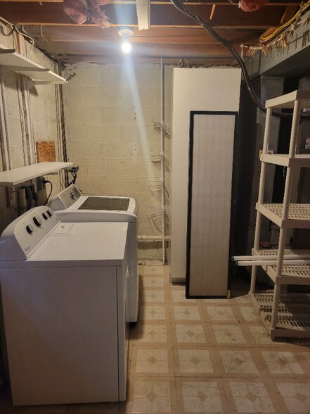 Building Photo - 44 Dendron Ct