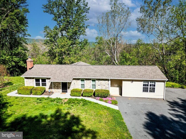 Building Photo - 2816 Ballenger Creek Pike