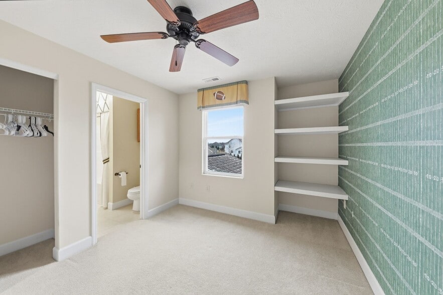 Building Photo - 997 Sweeney Dr