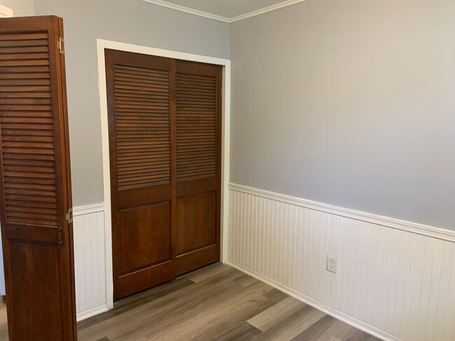Building Photo - Beautiful Large 3 bedroom 2 bath in Levitt...