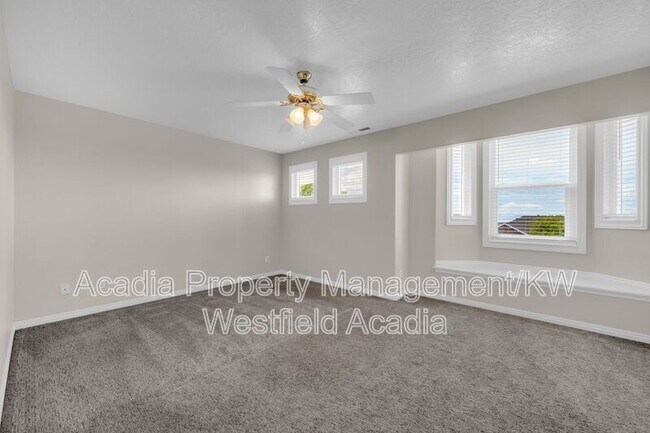 Building Photo - 25 E 2250 N