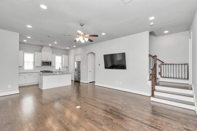 Building Photo - 2716 Freund St